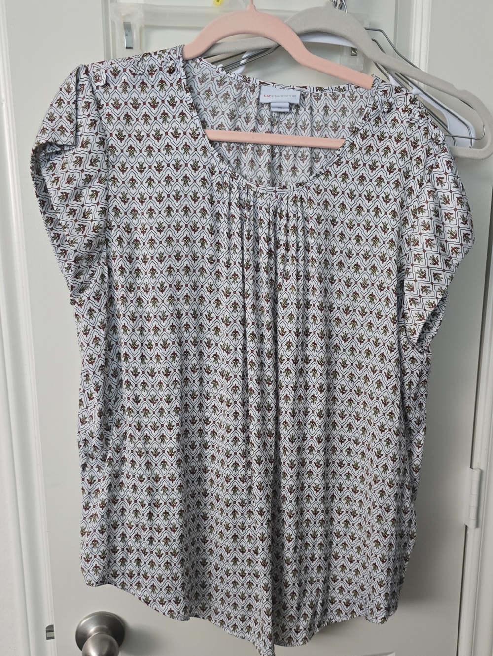 Liz Claiborne White Blouse with Brown Geometric Print